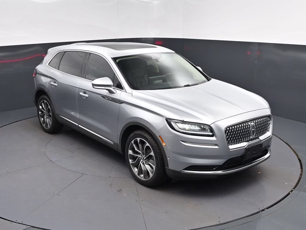 2023 Radiance Metallic Lincoln Nautilus Reserve AWD SUV