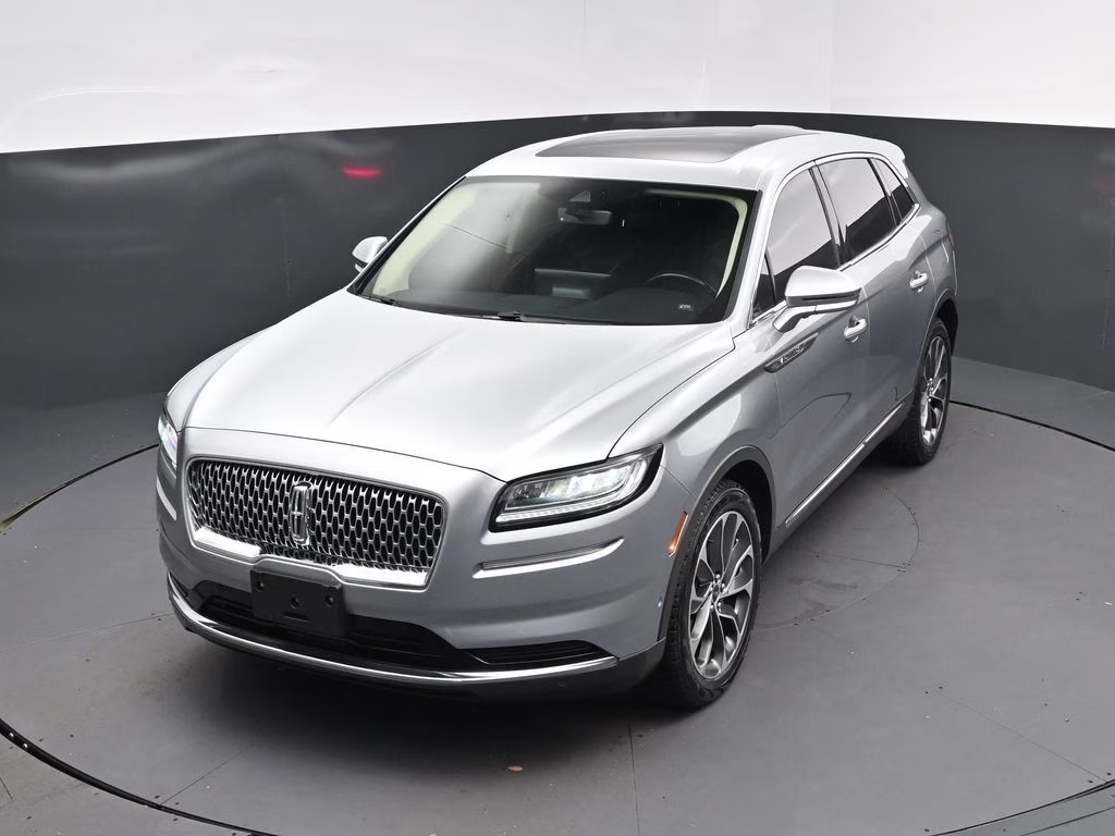 2023 Radiance Metallic Lincoln Nautilus Reserve AWD SUV