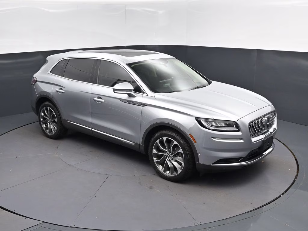 2023 Radiance Metallic Lincoln Nautilus Reserve AWD SUV
