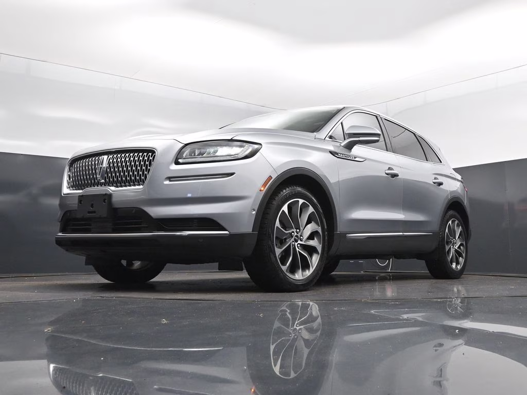 2023 Radiance Metallic Lincoln Nautilus Reserve AWD SUV