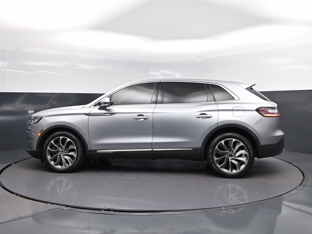 2023 Radiance Metallic Lincoln Nautilus Reserve AWD SUV