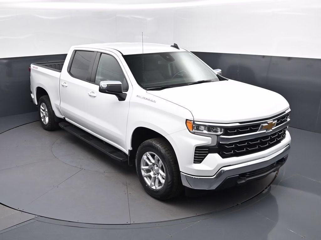 2023 Summit White Chevrolet Silverado 1500 LT 4X4 Truck
