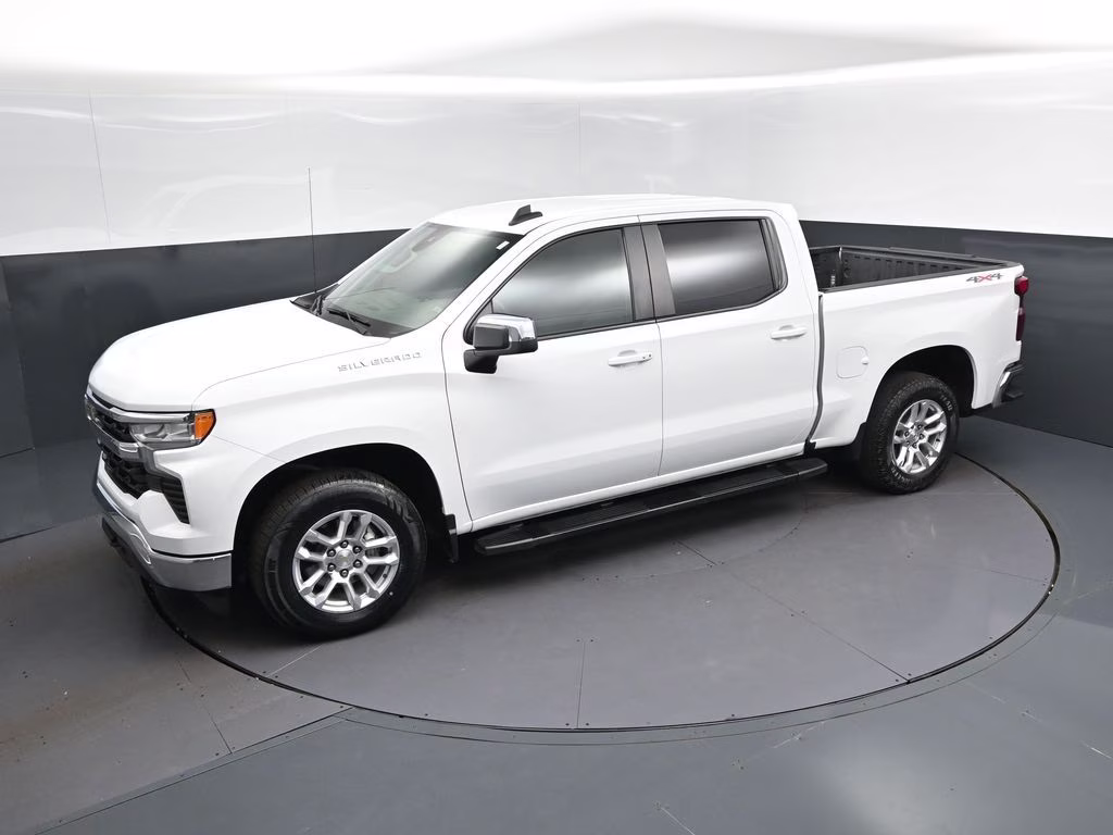 2023 Summit White Chevrolet Silverado 1500 LT 4X4 Truck