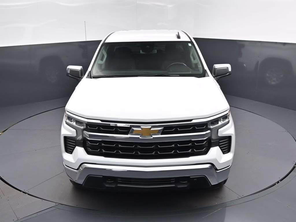 2023 Summit White Chevrolet Silverado 1500 LT 4X4 Truck