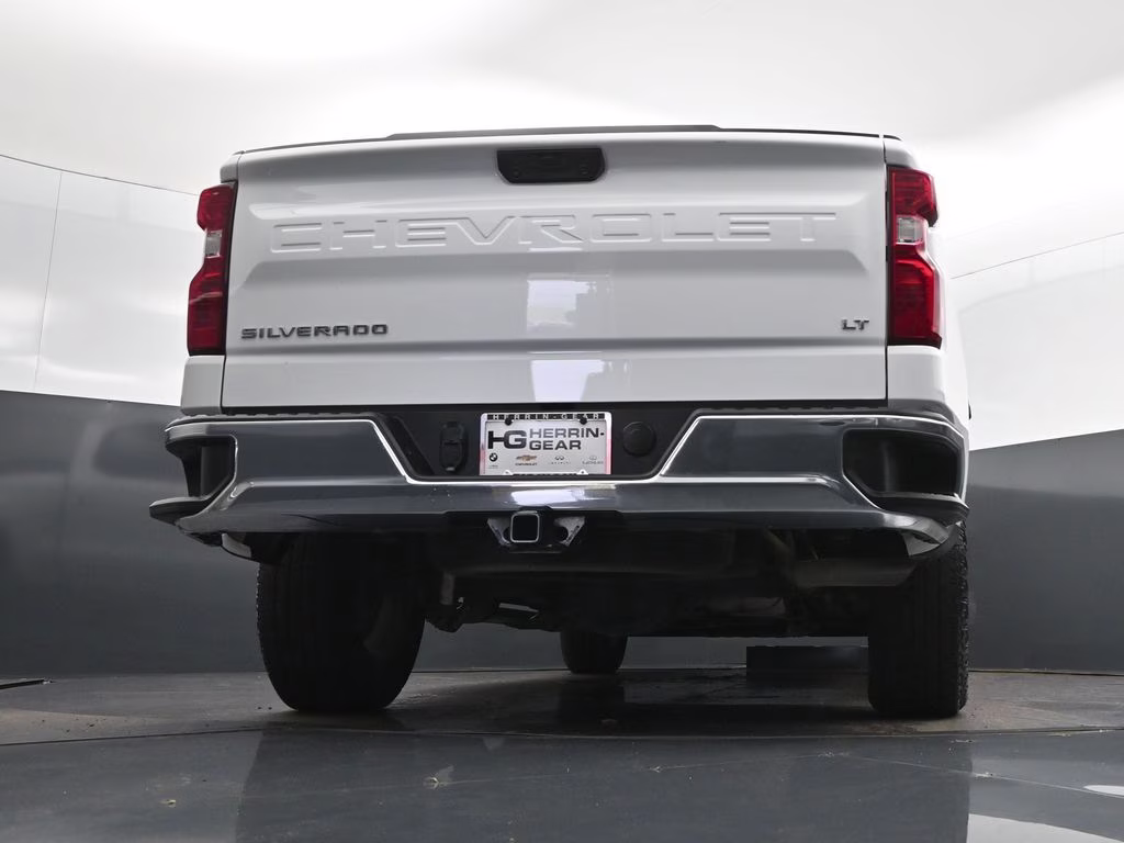 2023 Summit White Chevrolet Silverado 1500 LT 4X4 Truck