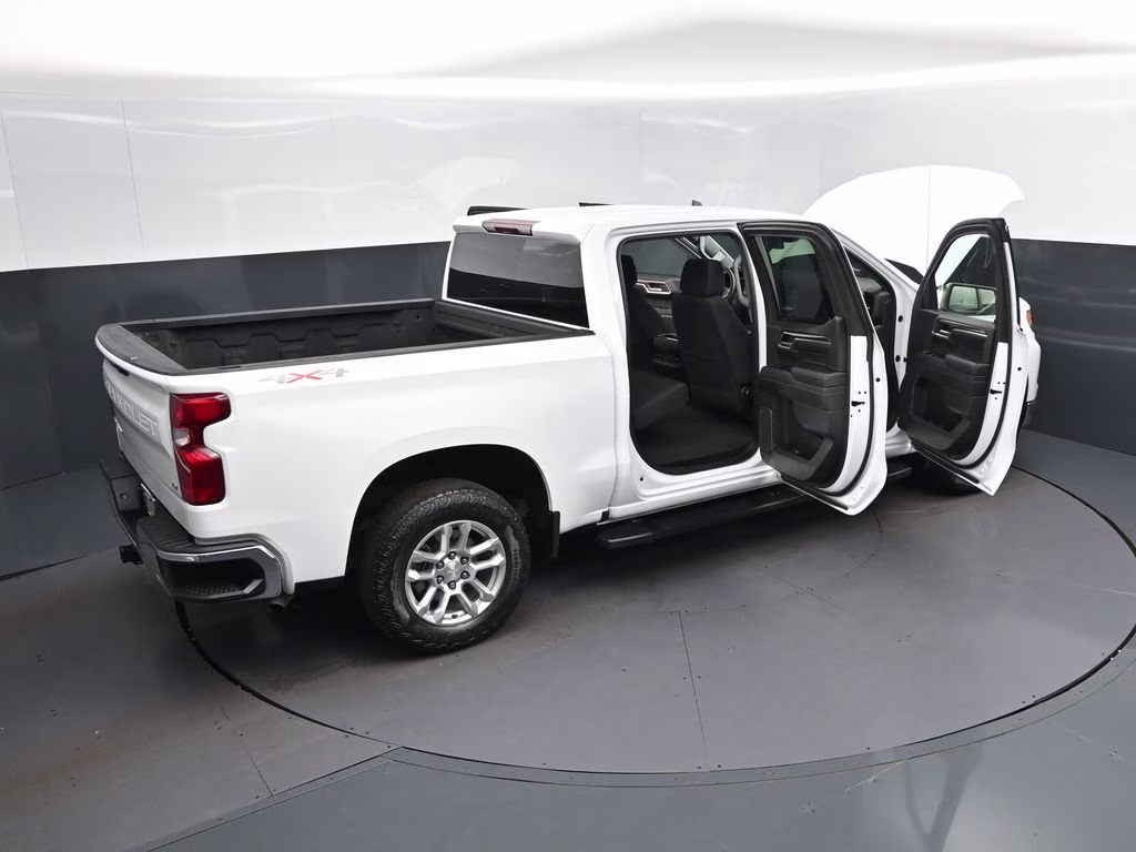 2023 Summit White Chevrolet Silverado 1500 LT 4X4 Truck