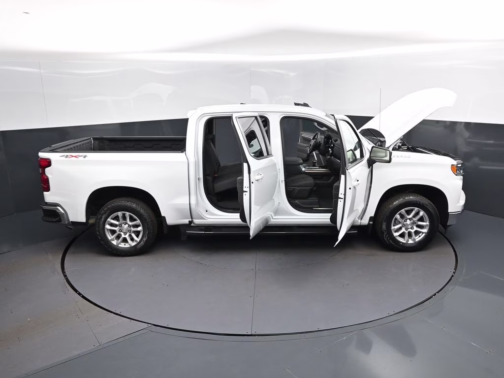 2023 Summit White Chevrolet Silverado 1500 LT 4X4 Truck