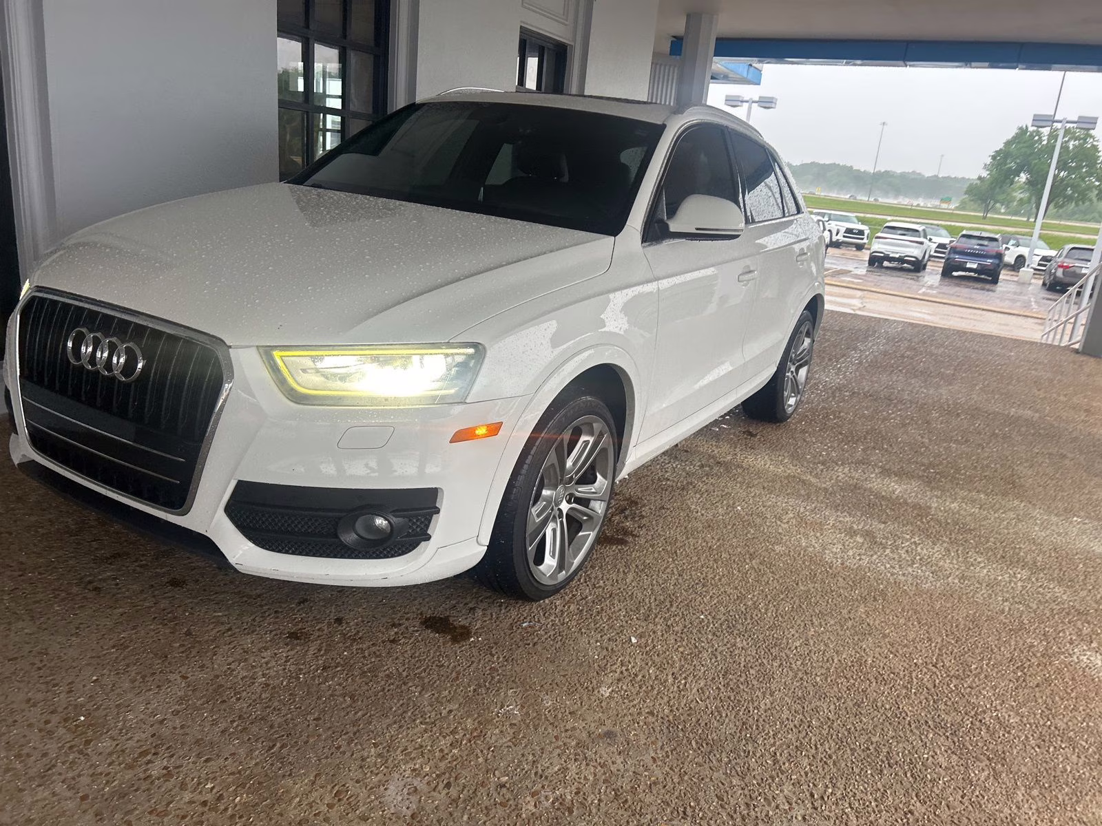 2015 White Audi Q3 2.0T Premium Plus AWD SUV