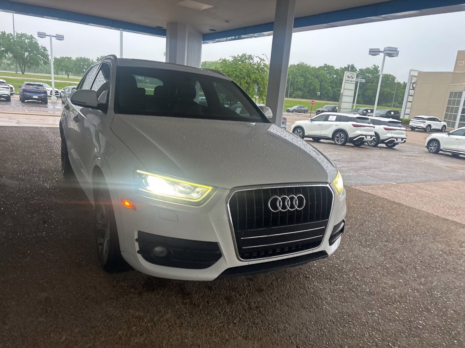 2015 White Audi Q3 2.0T Premium Plus AWD SUV