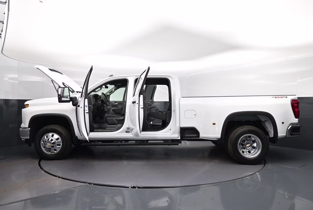2026 Summit White Chevrolet Silverado 3500HD Work Truck 4X4 Truck