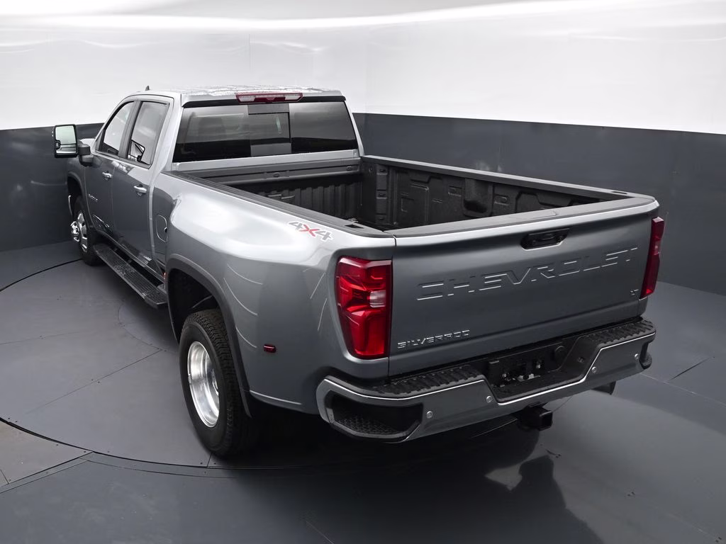 2026 Sterling Gray Metallic Chevrolet Silverado 3500HD LT 4X4 Truck