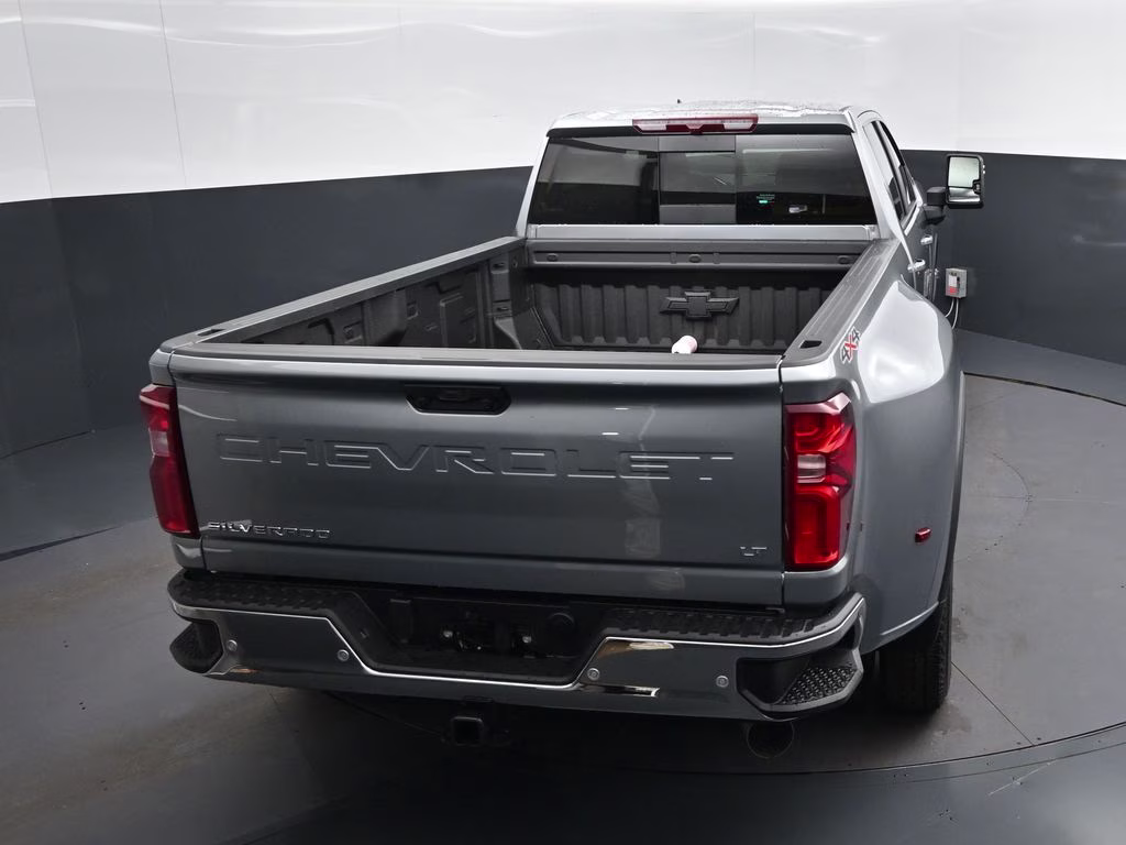 2026 Sterling Gray Metallic Chevrolet Silverado 3500HD LT 4X4 Truck