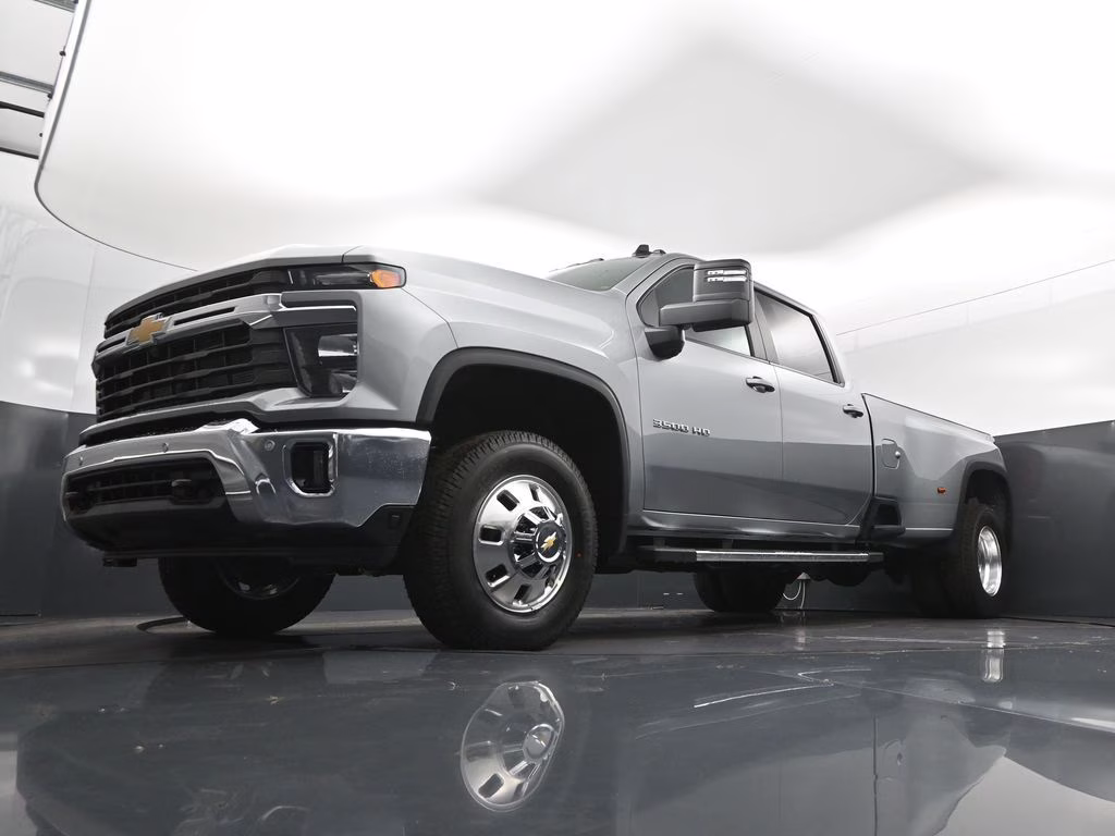 2026 Sterling Gray Metallic Chevrolet Silverado 3500HD LT 4X4 Truck