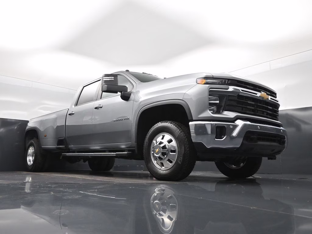 2026 Sterling Gray Metallic Chevrolet Silverado 3500HD LT 4X4 Truck