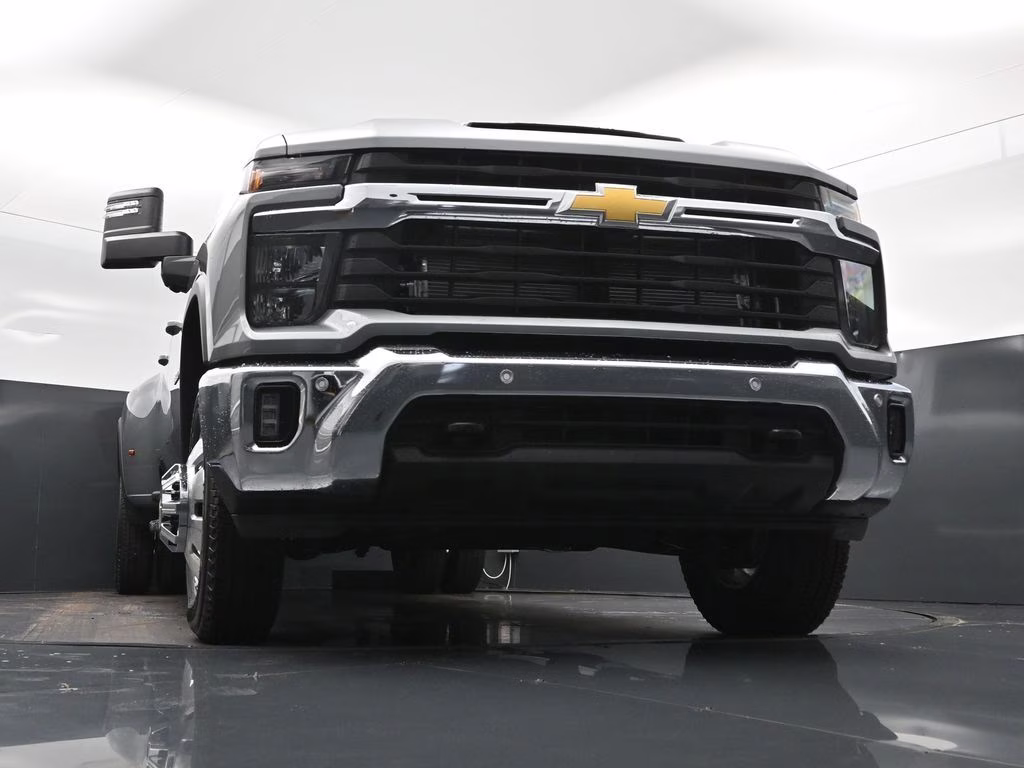 2026 Sterling Gray Metallic Chevrolet Silverado 3500HD LT 4X4 Truck
