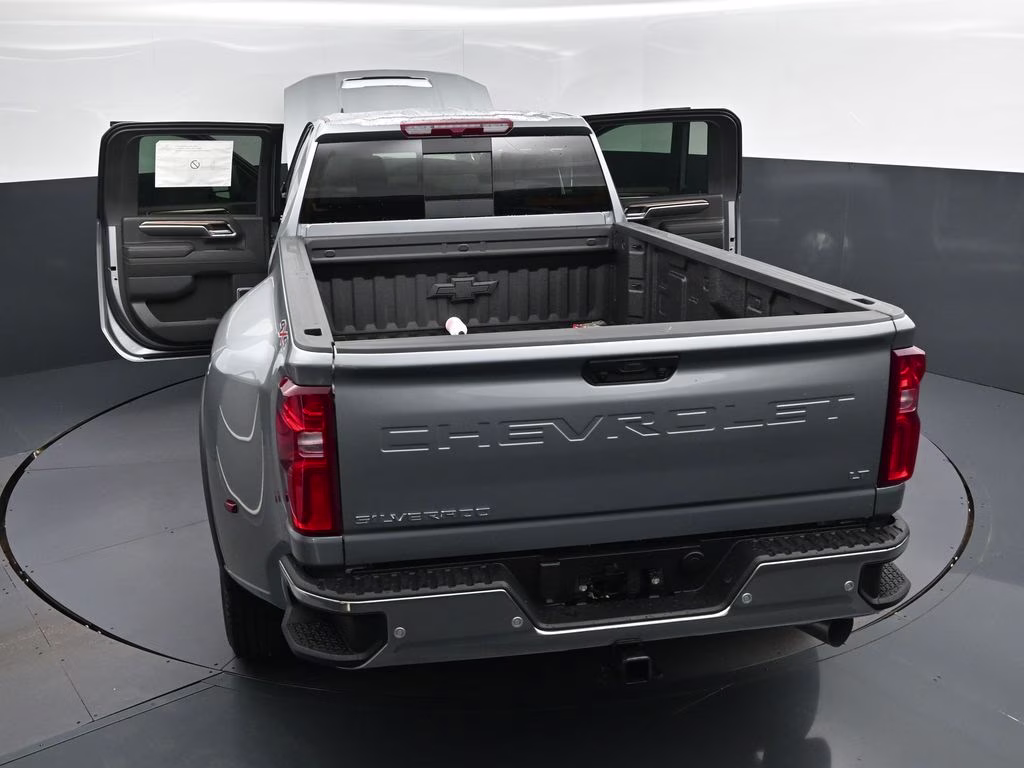 2026 Sterling Gray Metallic Chevrolet Silverado 3500HD LT 4X4 Truck