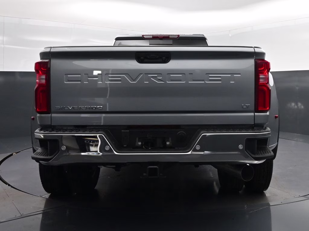2026 Sterling Gray Metallic Chevrolet Silverado 3500HD LT 4X4 Truck