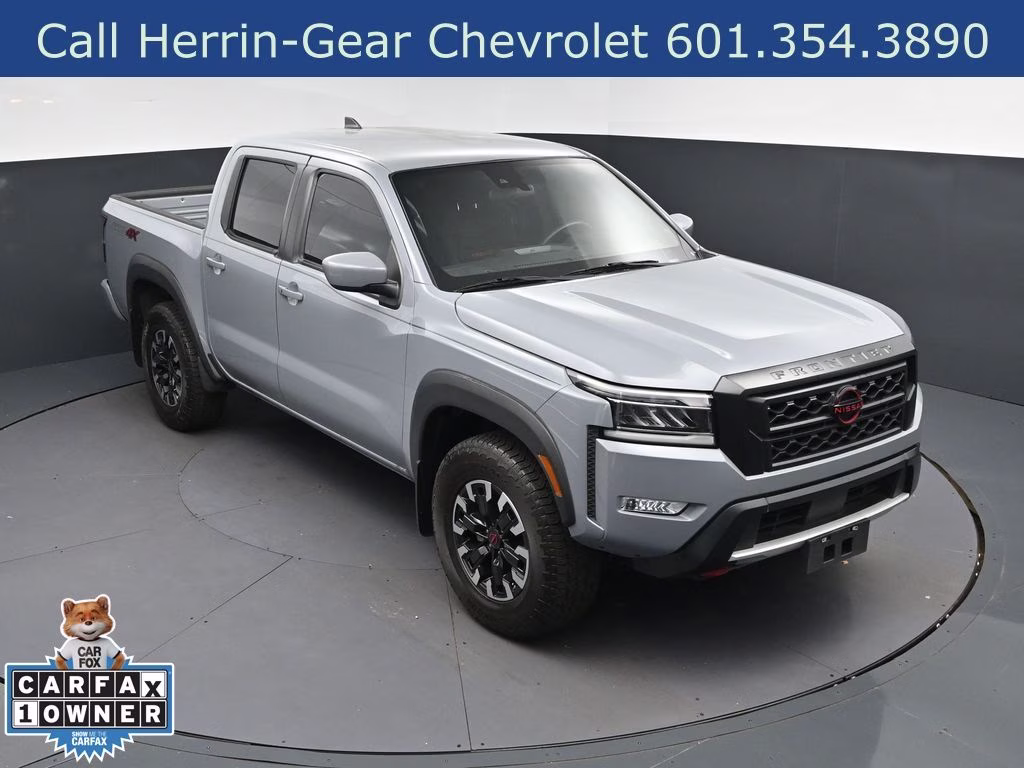 2024 Boulder Gray Nissan Frontier PRO-4X 4X4 Truck