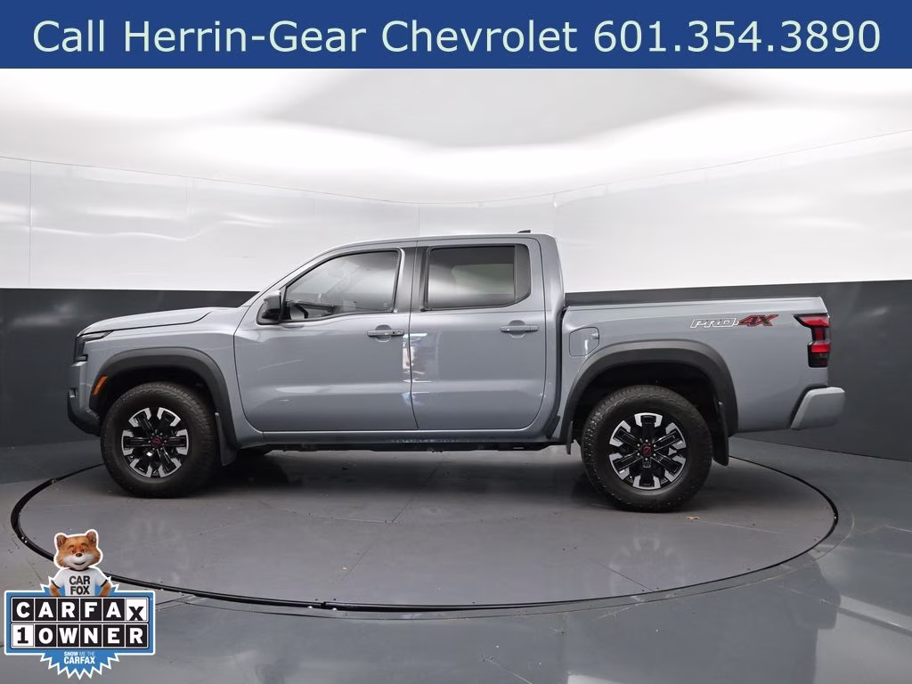 2024 Boulder Gray Nissan Frontier PRO-4X 4X4 Truck
