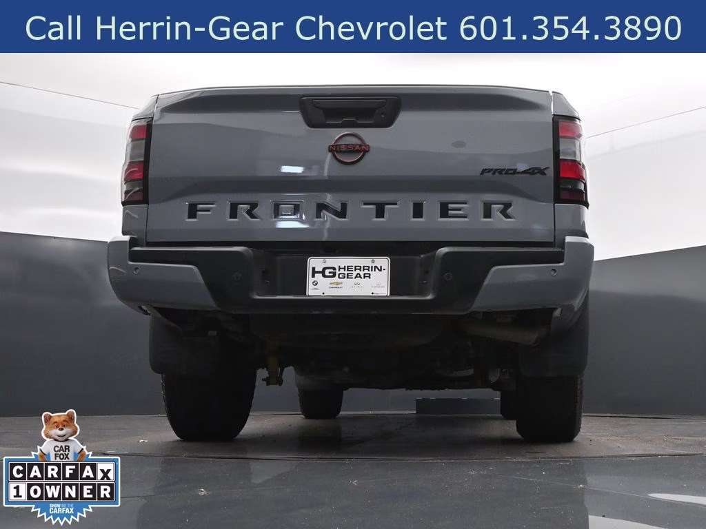 2024 Boulder Gray Nissan Frontier PRO-4X 4X4 Truck