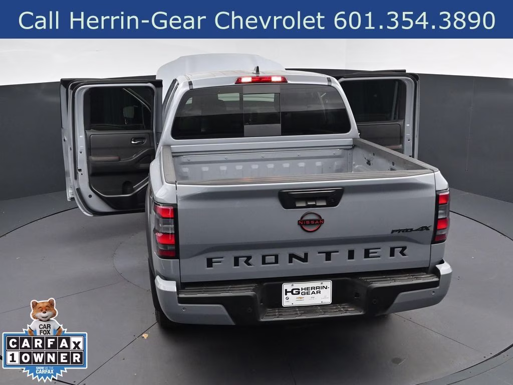2024 Boulder Gray Nissan Frontier PRO-4X 4X4 Truck