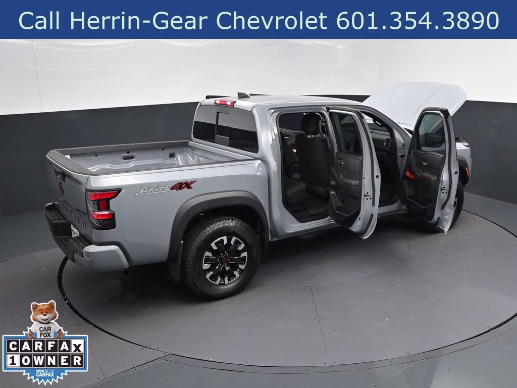 2024 Boulder Gray Nissan Frontier PRO-4X 4X4 Truck