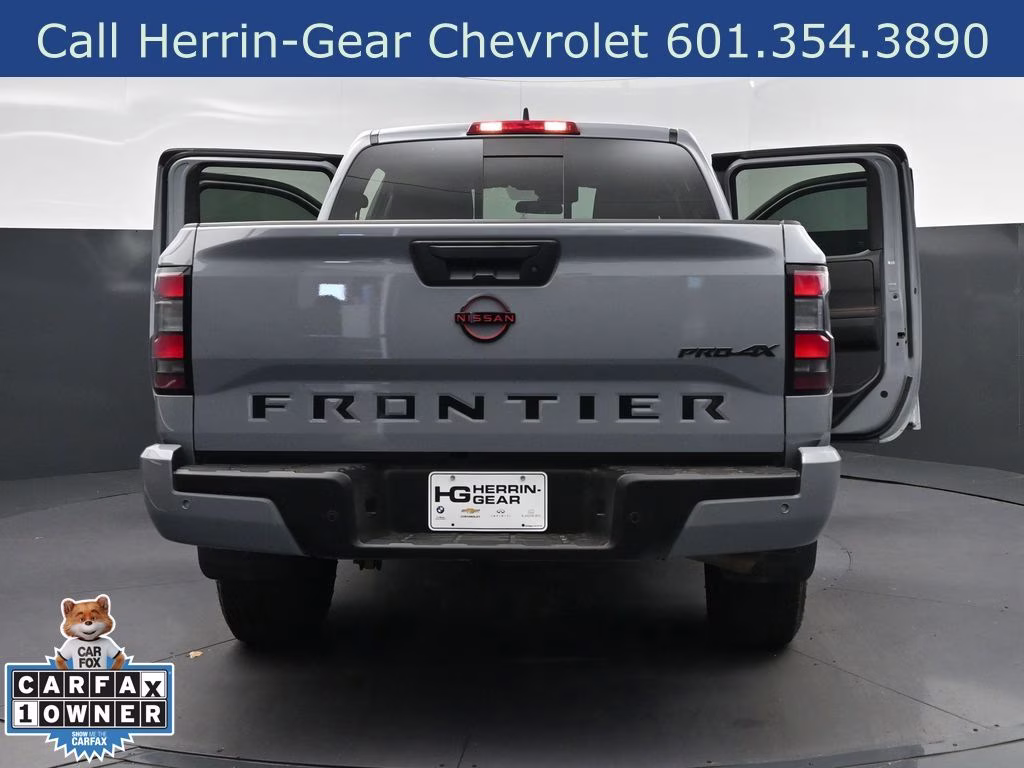 2024 Boulder Gray Nissan Frontier PRO-4X 4X4 Truck