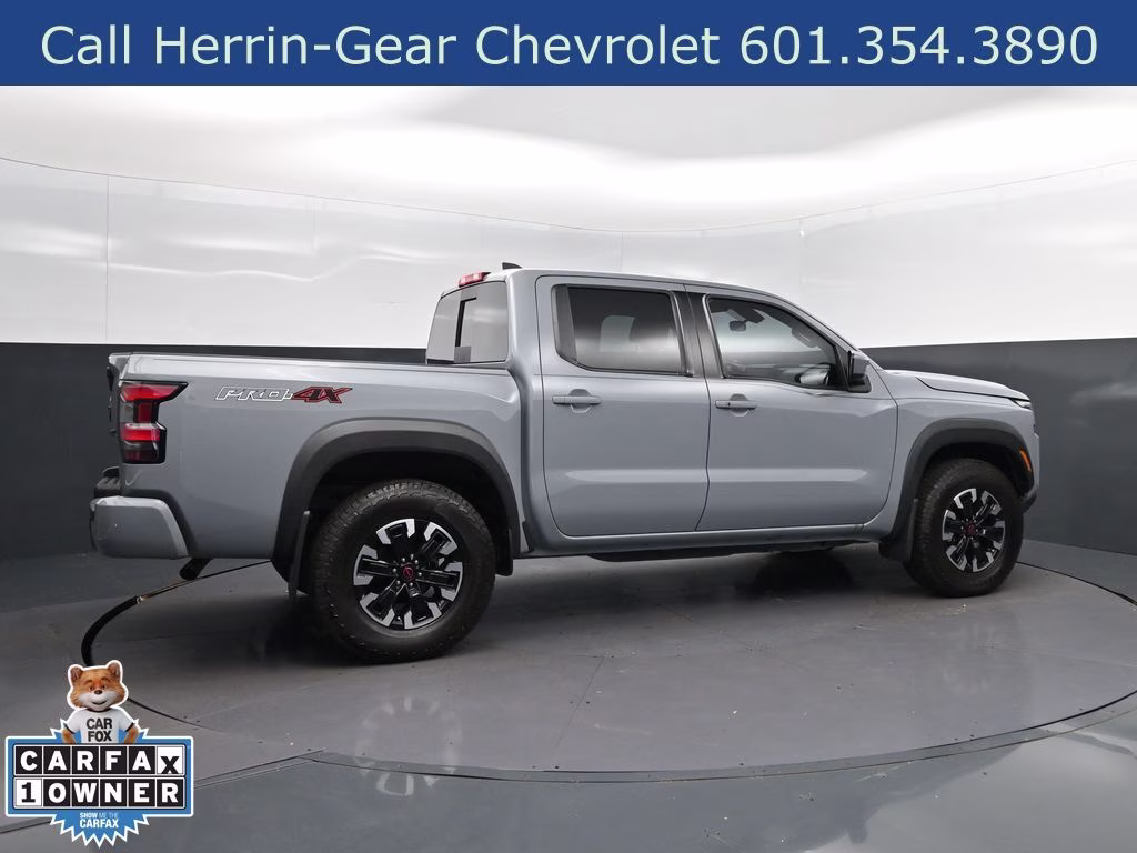 2024 Boulder Gray Nissan Frontier PRO-4X 4X4 Truck