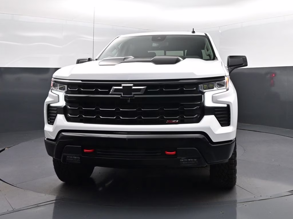 2026 Summit White Chevrolet Silverado 1500 LT Trail Boss 4X4 Truck