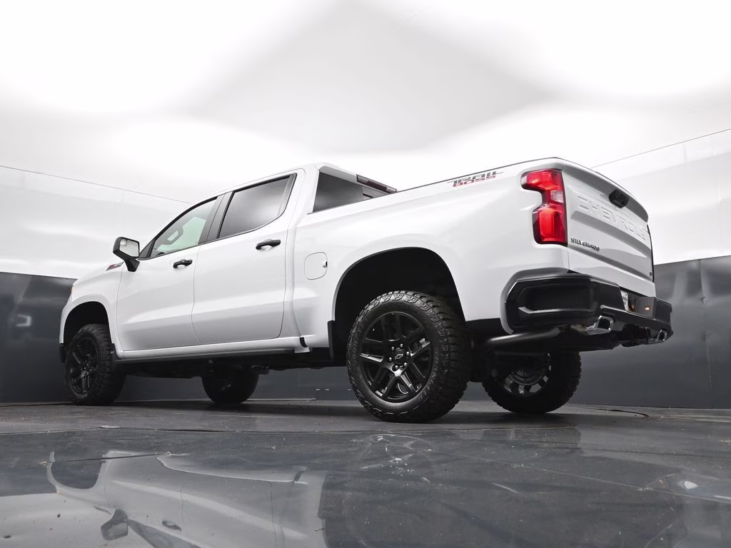 2026 Summit White Chevrolet Silverado 1500 LT Trail Boss 4X4 Truck