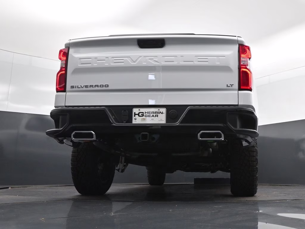2026 Summit White Chevrolet Silverado 1500 LT Trail Boss 4X4 Truck