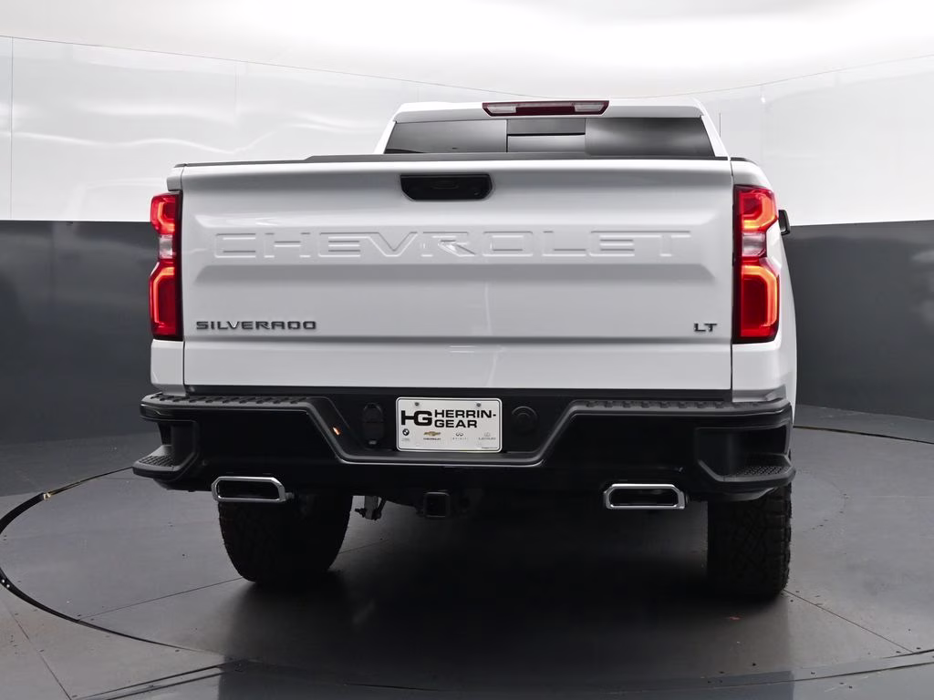 2026 Summit White Chevrolet Silverado 1500 LT Trail Boss 4X4 Truck