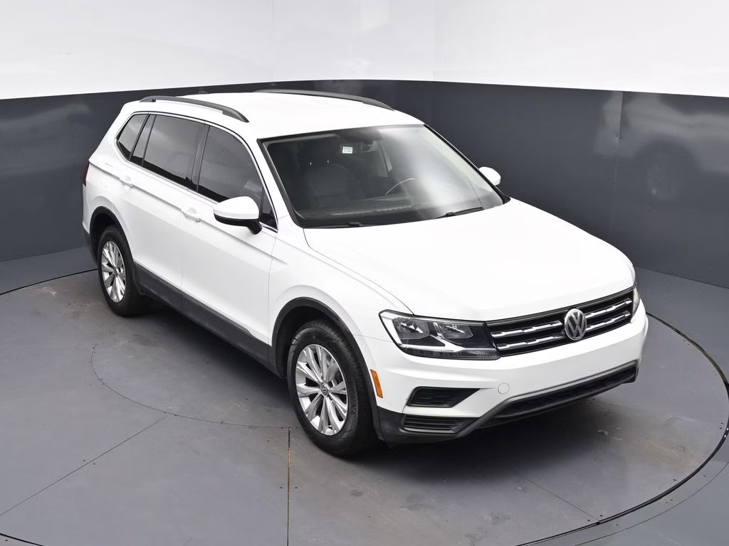 2018 Pure White Volkswagen Tiguan 2.0T SE FWD SUV