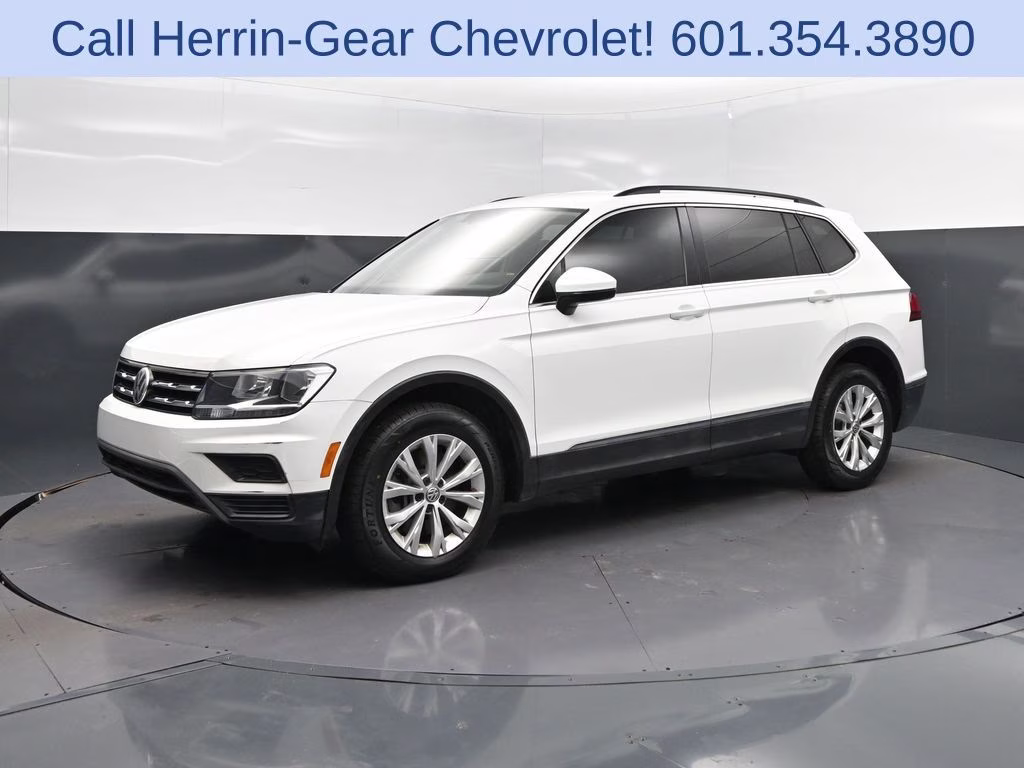 2018 Pure White Volkswagen Tiguan 2.0T SE FWD SUV