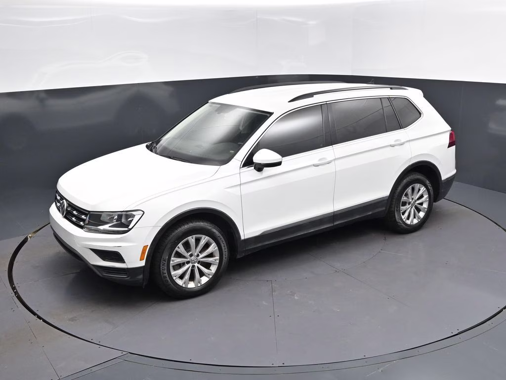 2018 Pure White Volkswagen Tiguan 2.0T SE FWD SUV