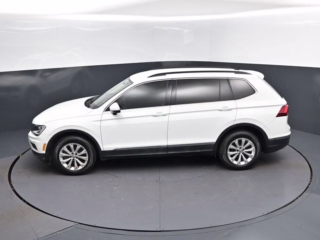 2018 Pure White Volkswagen Tiguan 2.0T SE FWD SUV
