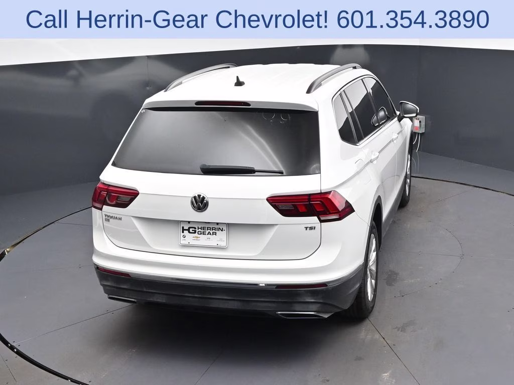 2018 Pure White Volkswagen Tiguan 2.0T SE FWD SUV