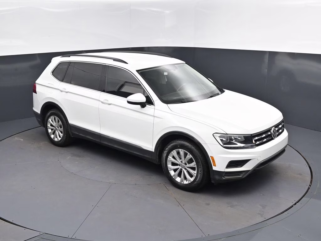 2018 Pure White Volkswagen Tiguan 2.0T SE FWD SUV