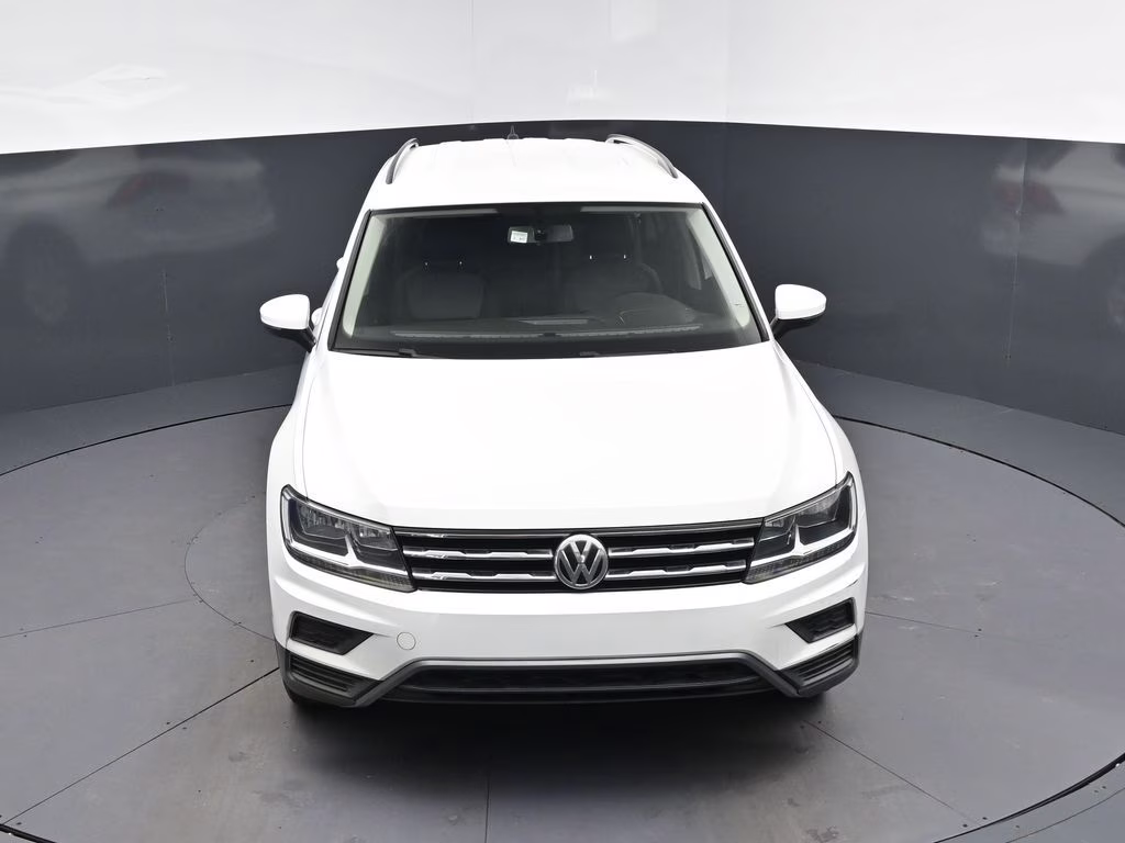 2018 Pure White Volkswagen Tiguan 2.0T SE FWD SUV