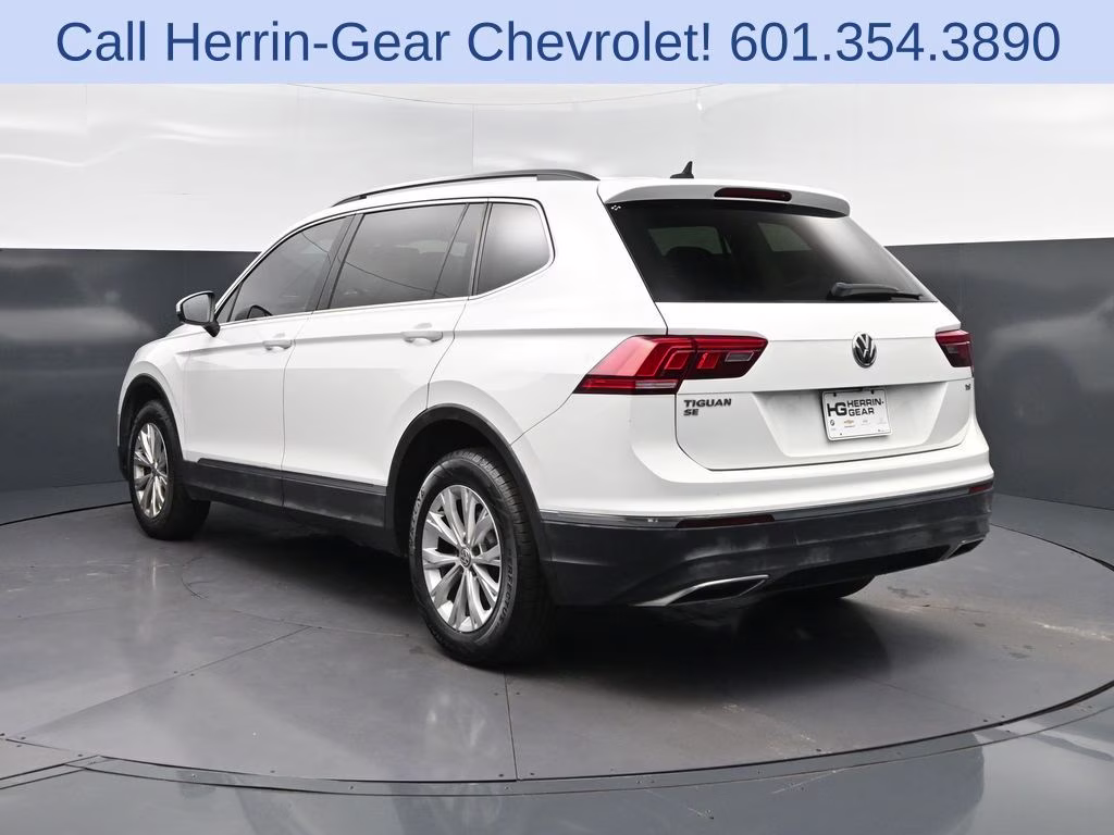 2018 Pure White Volkswagen Tiguan 2.0T SE FWD SUV