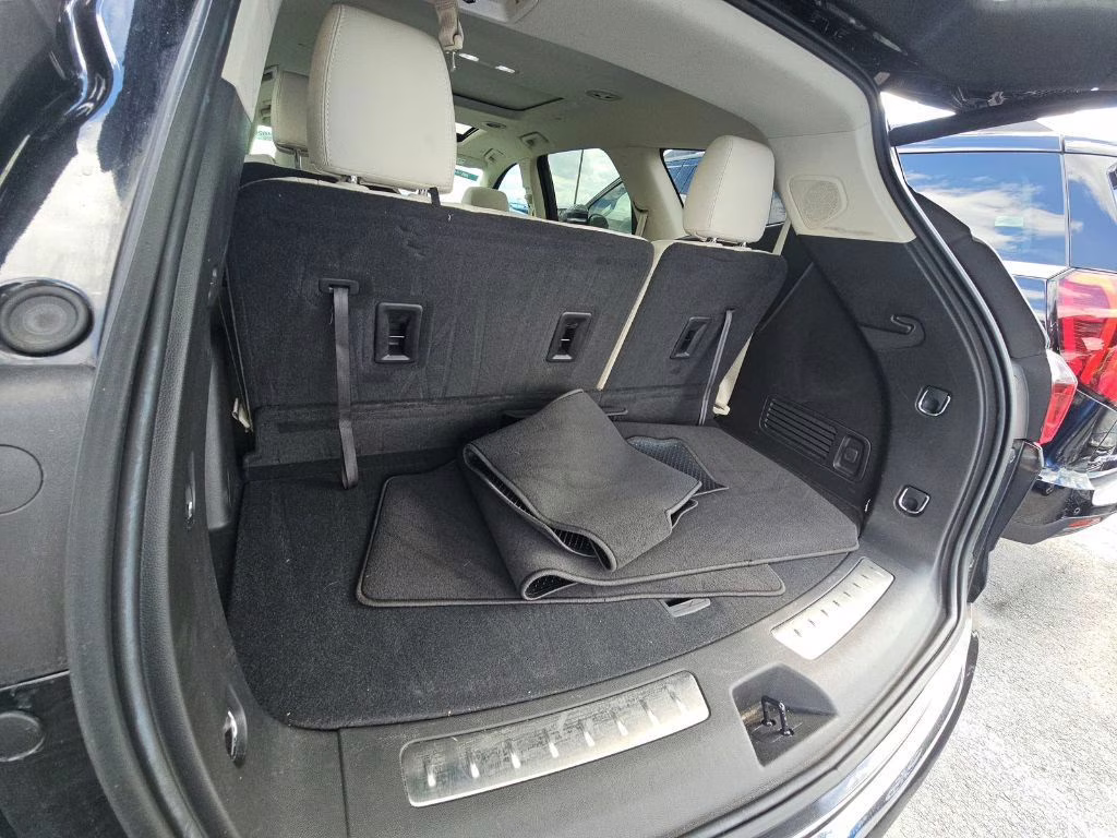 2023 Ebony Twilight Metallic Buick Enclave Essence FWD SUV