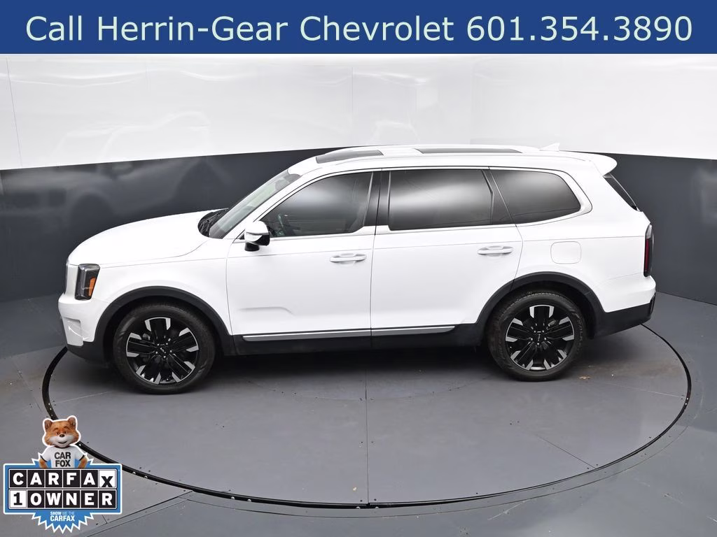 2023 White Pearl Kia Telluride SX FWD SUV