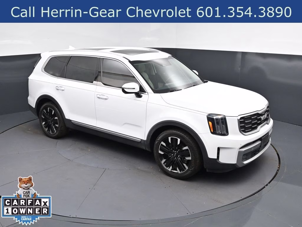 2023 White Pearl Kia Telluride SX FWD SUV