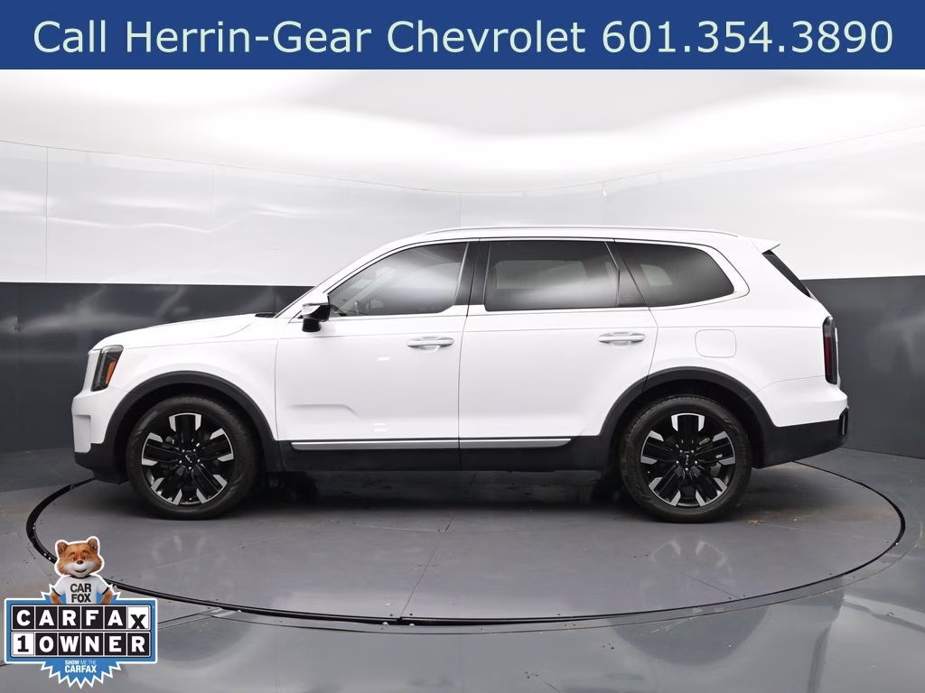 2023 White Pearl Kia Telluride SX FWD SUV