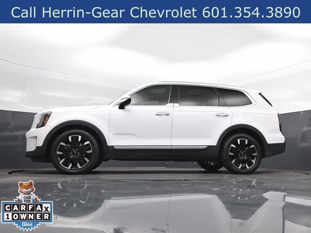 2023 White Pearl Kia Telluride SX FWD SUV