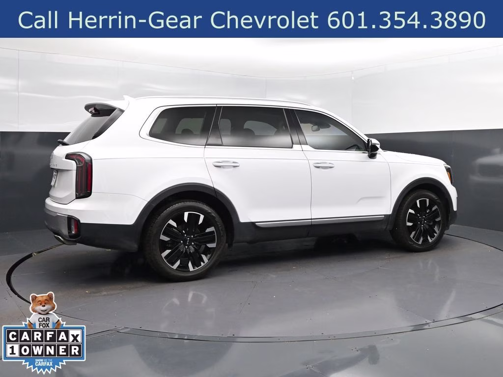 2023 White Pearl Kia Telluride SX FWD SUV