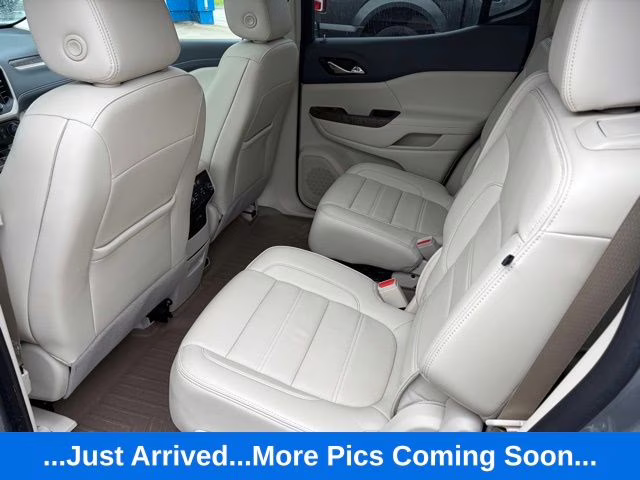 2023 Sterling Metallic GMC Acadia Denali AWD SUV