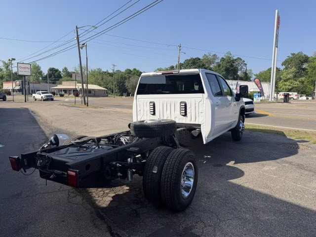 2026 Summit White Chevrolet Silverado 3500 HD Chassis Cab LT 4X4 Truck