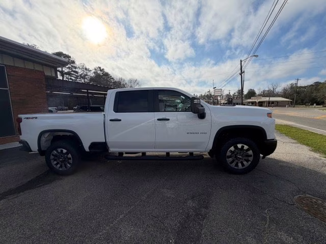 2026 Summit White Chevrolet Silverado 2500 HD Custom 4X4 Truck