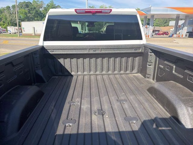 2026 Summit White Chevrolet Silverado 2500HD Custom 4X4 Truck